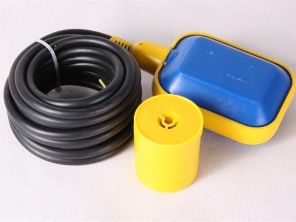 電纜浮球液位開關(guān) 電纜浮球液位開關(guān)